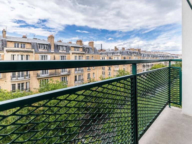 Paris 16e - T1 bis avec balcon, vue dégagée, cave, parking 34 m² — photo 1