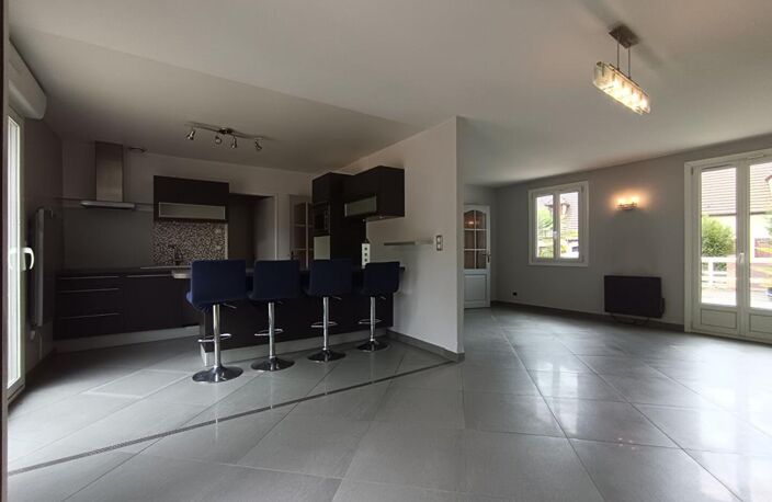 Maison Lamorlaye 5 pièce(s) 101 m2 — photo 2