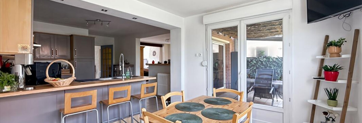 Maison 8 Pièces 138 m² à vendre à Nieppe (59850)