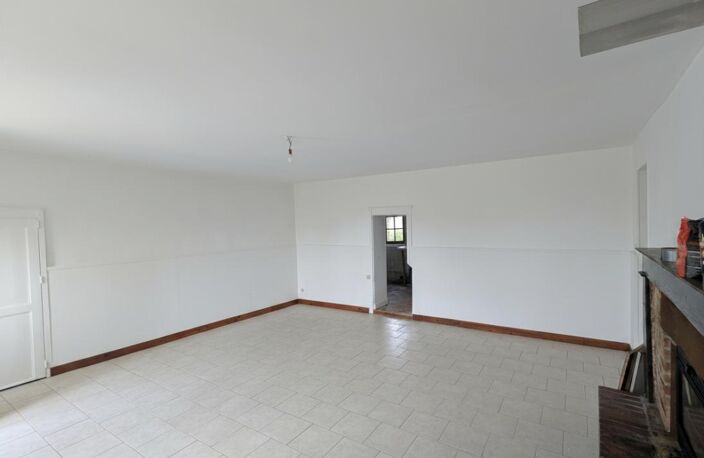 Propriété (corps de ferme) 360m2 au sol  à rénover — photo 4