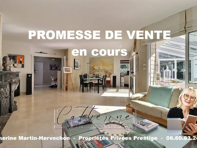 Villa de 5 chambres, 1 bureau et 2 chambres indépendantes - Garage double - Belle opportunité — photo 1