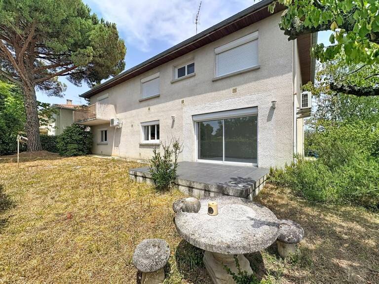 L'UNION : Maison divisée en deux appartements (T4 + T5) dans un environnement privilégié — photo 1
