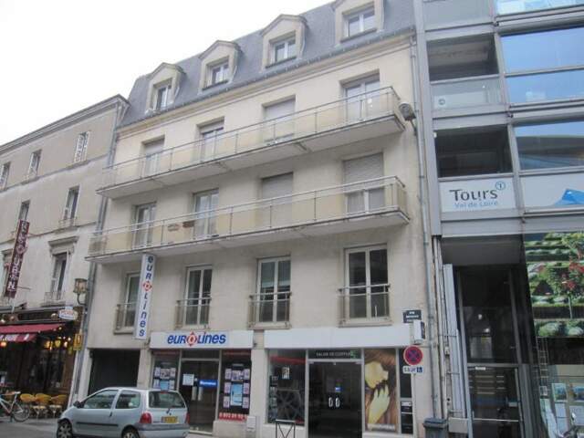 Garage à Tours — photo du bien