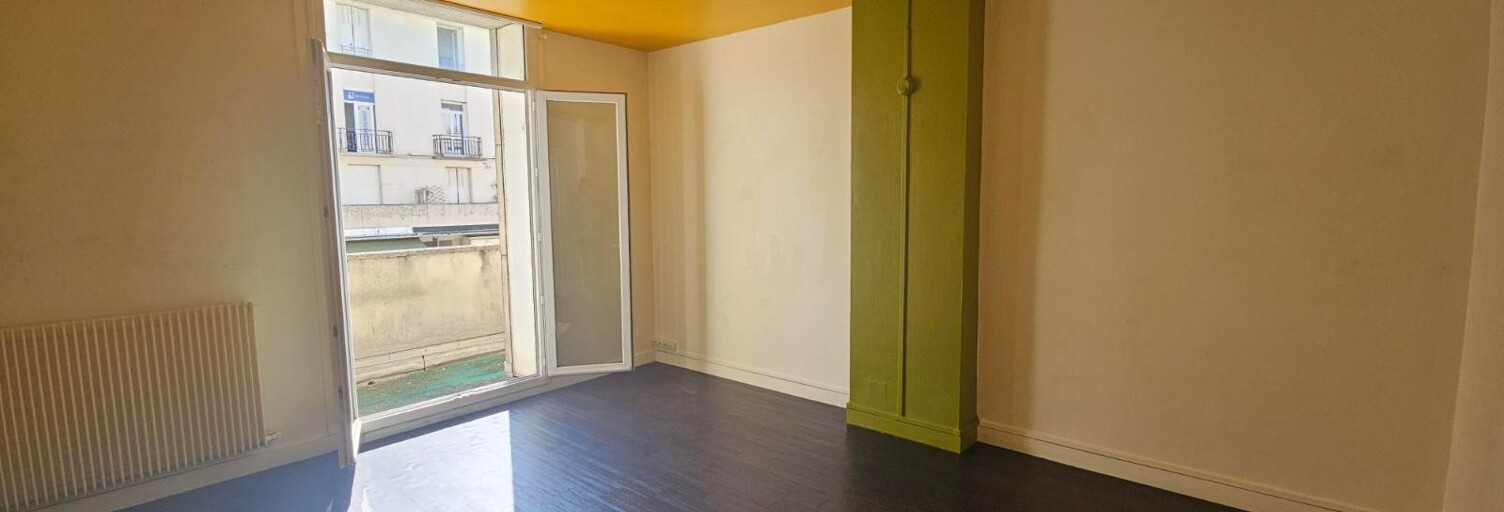 Bureau  62 m² à louer à Tours (37000)