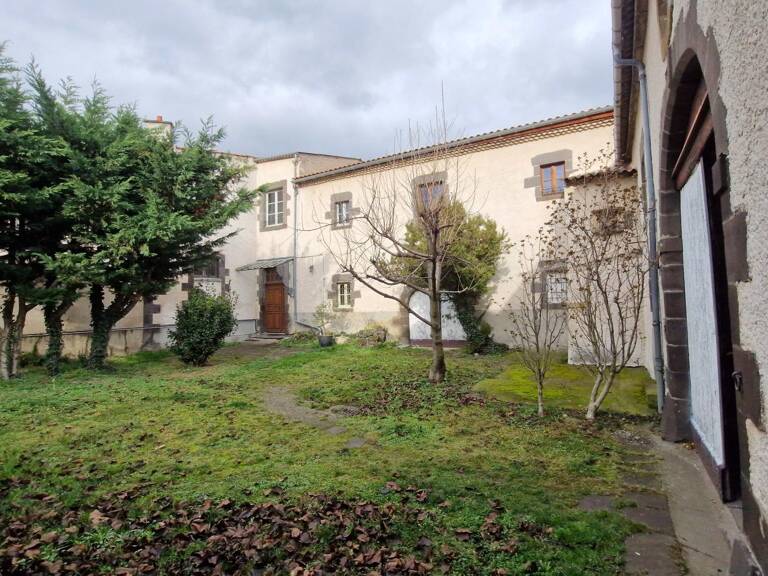 PROPRIETE VIGNERONNE DE 380 M2 AVEC NOMBREUSES DEPENDANCE — photo 1
