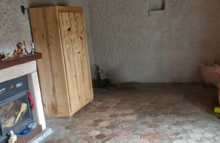 PROPRIETE VIGNERONNE DE 380 M2 AVEC NOMBREUSES DEPENDANCE — photo 4