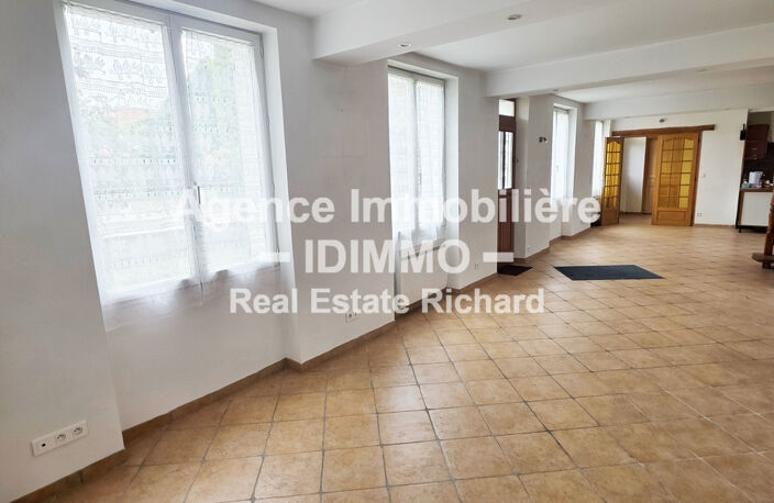 À VENDRE : Exclusivité IDIMMO RICHARD - Charmante maison de — photo 4