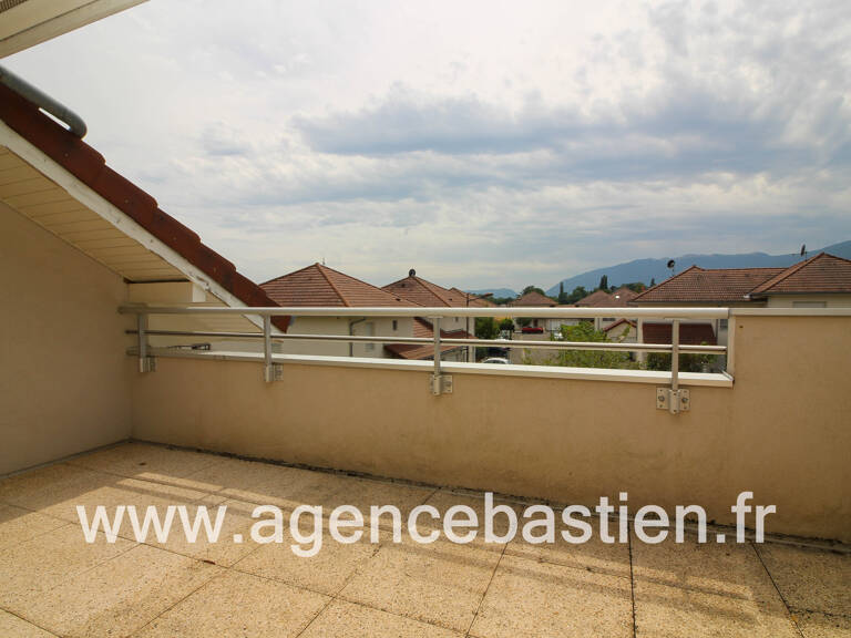 THOIRY   Appartement T4 - Dernier étage - proche centre vill — photo 1