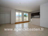 THOIRY   Appartement T4 - Dernier étage - proche centre vill — photo 3