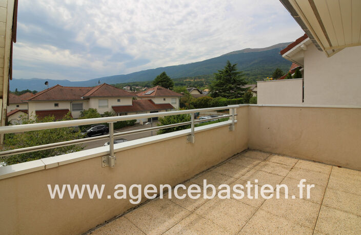 THOIRY   Appartement T4 - Dernier étage - proche centre vill — photo 2