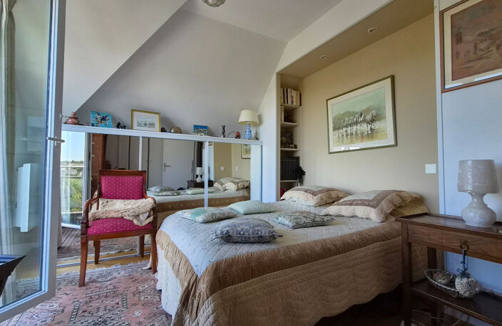 Appartement Duplex - 92 m2 - La RICHE — photo 3