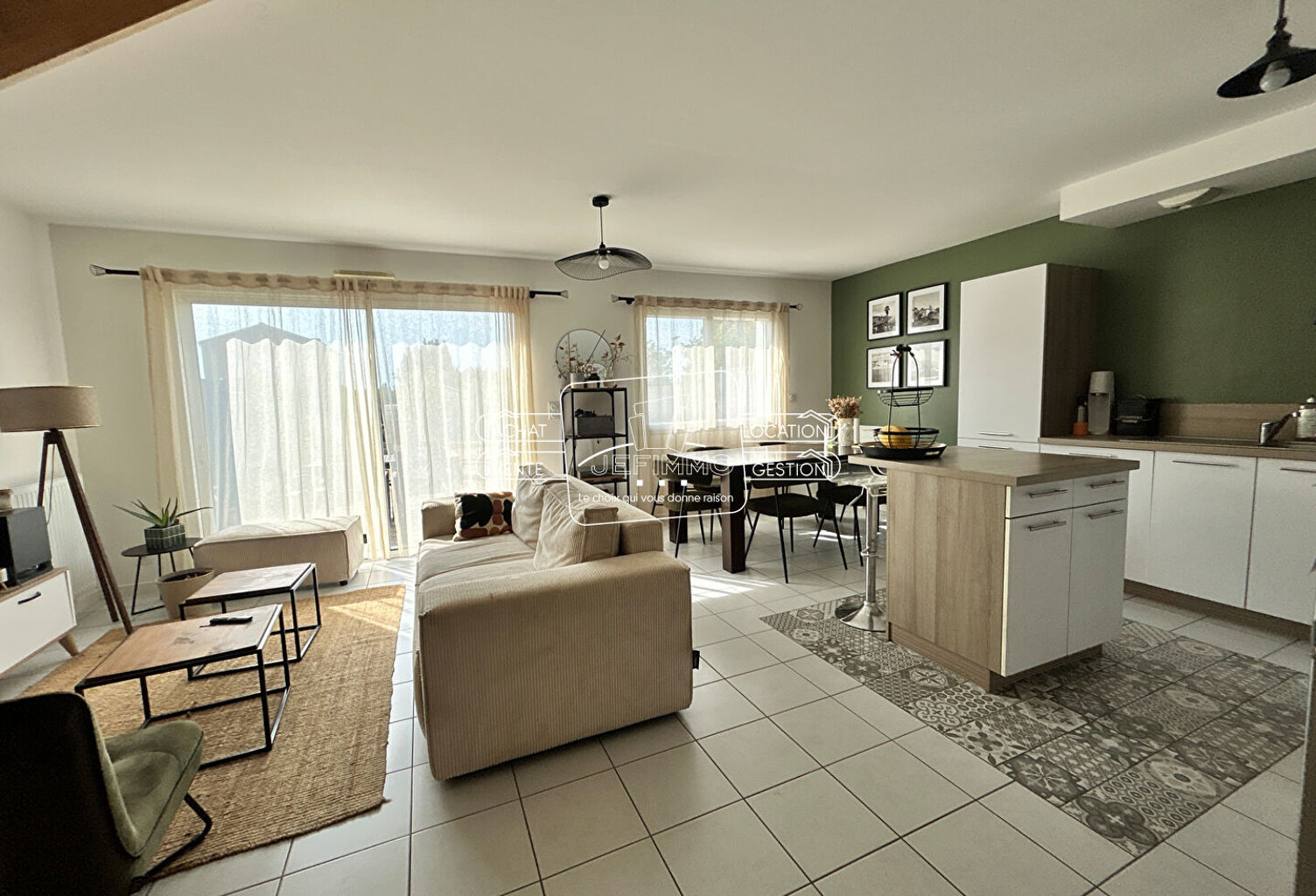 Maison Saint Julien De Concelles 5 pièce(s) 83.09 m2 — photo 1