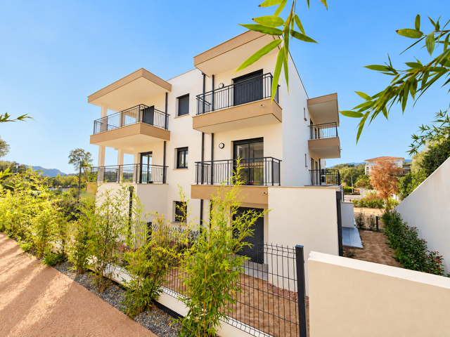 AGRÉABLE T3 de 70 M2  AVEC TERRASSES PROCHE DU CENTRE-VILLE — photo du bien