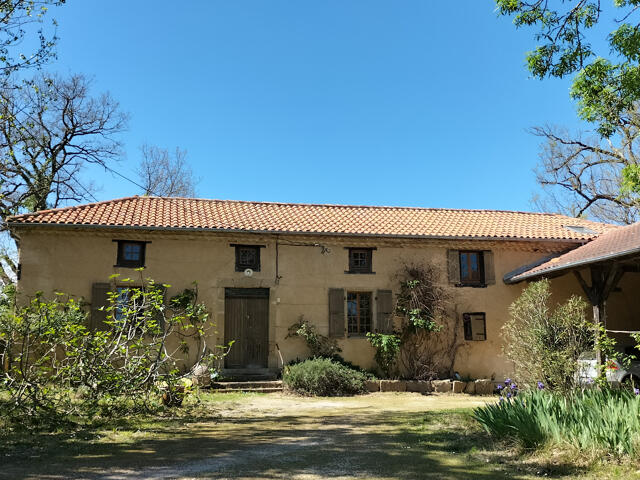 Maison proposé à Loubersan
