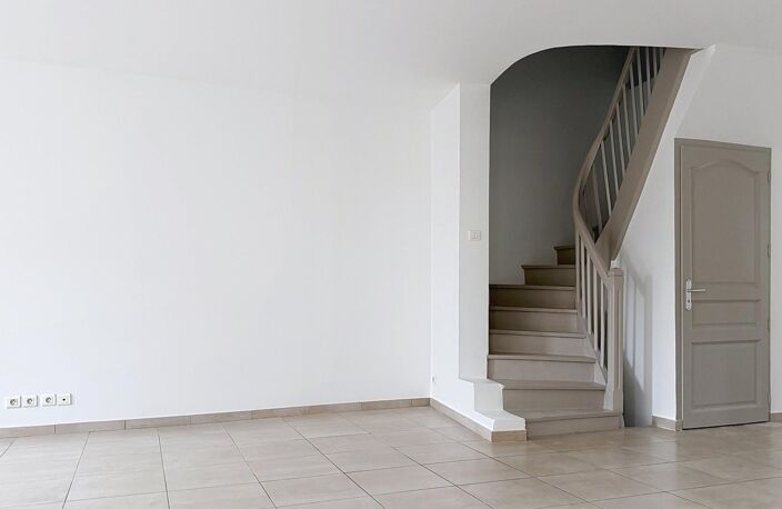 Appartement de 170 m2 neuf + local commercial — photo 4