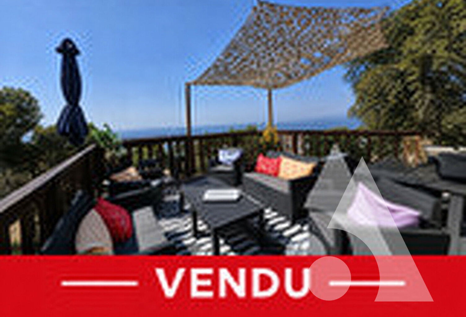 SOUS OFFRE / Maison 3 Pièces 40m² , JACUZZI 6P , VUE MER -SAINT-RAPHAEL-BOULOURIS — photo 1
