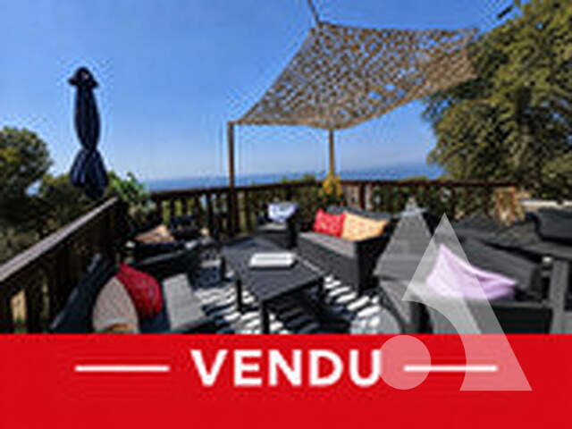 SOUS OFFRE / Maison 3 Pièces 40m² , JACUZZI 6P , VUE MER -SAINT-RAPHAEL-BOULOURIS — photo du bien