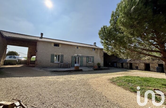 Vente Maison/villa 5 pièces — photo 2