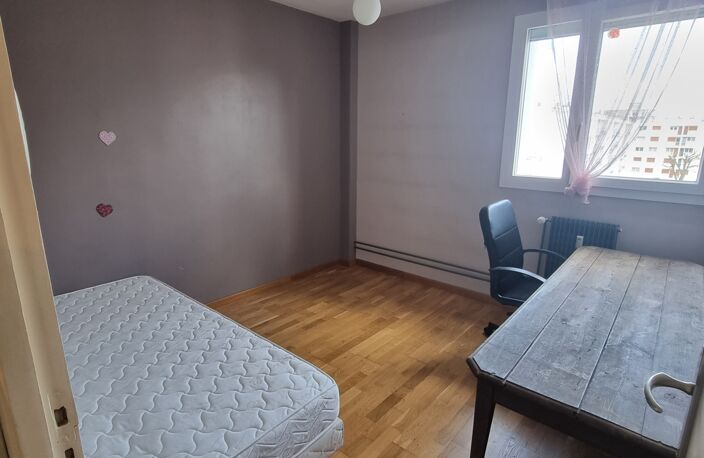 Vente Appartement 5 pièces — photo 3
