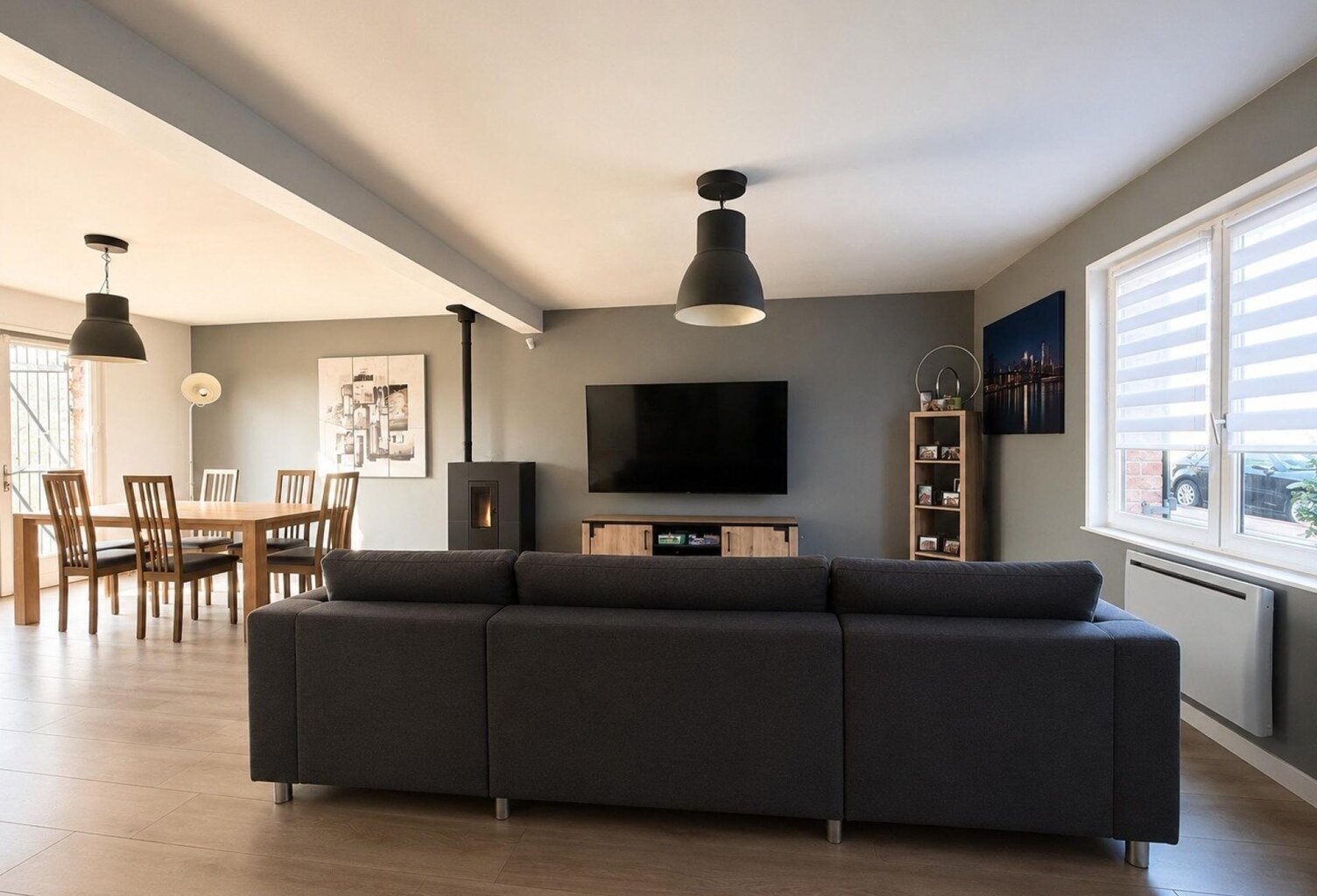 Maison de 109m², 4 chambres, jardin et garage — photo 1