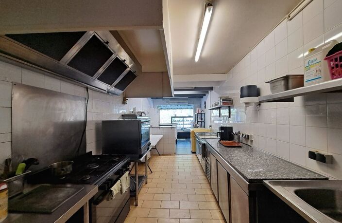 Local commercial — photo 4