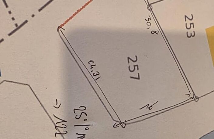 Terrain constructible proche du bourg — photo 3