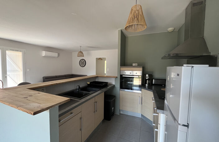 MAISON AU COEUR DU VILLAGE- SANS TRAVAUX — photo 4