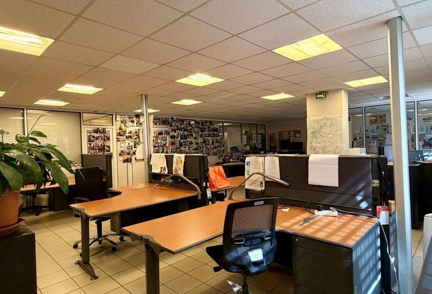 Vente Bureaux 192 m&sup2; — photo 1