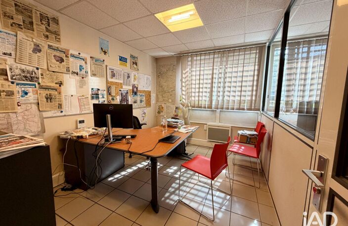 Vente Bureaux 192 m&sup2; — photo 4