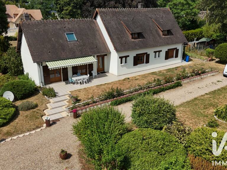 Vente Maison traditionnelle 8 pièces — photo 1
