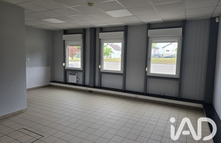 Vente Boutique/Local commercial 1 400 m&sup2; — photo 2