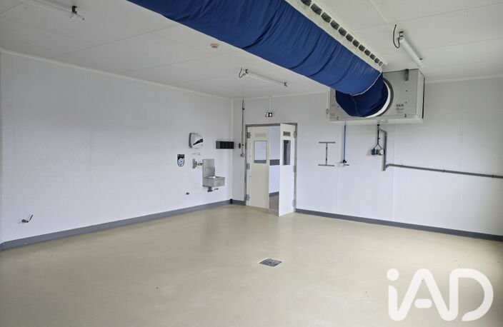 Vente Boutique/Local commercial 1 400 m&sup2; — photo 5