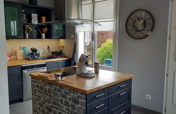 Vente Maison/villa 8 pièces — photo 3