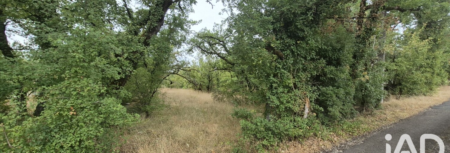 Terrain  2640 m² à vendre à Aujols (46090)