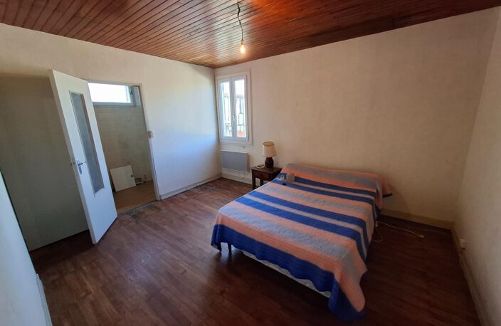 Maison de caractère avec garage au cœur d'un hameau — photo 3