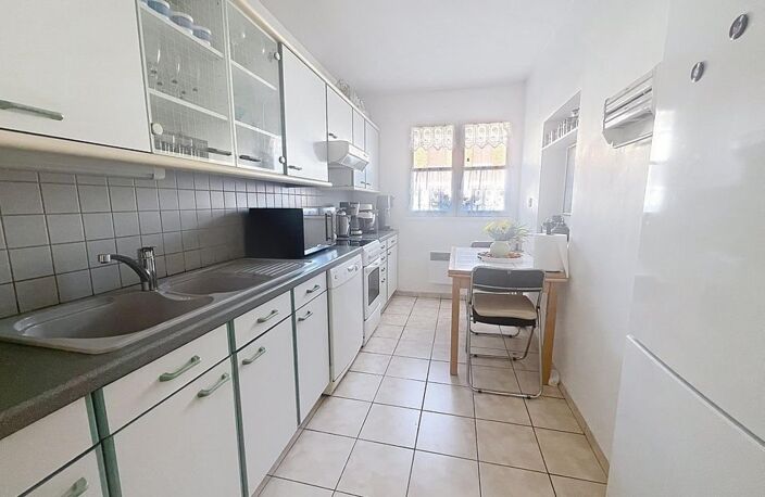 SAFTI- Laura GUIARD vous présente cette maison familiale au coeur du Manet. — photo 4