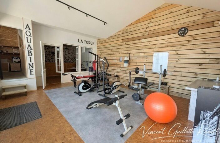 Maison familiale 11 pieces-8 chambres-local commercial — photo 5