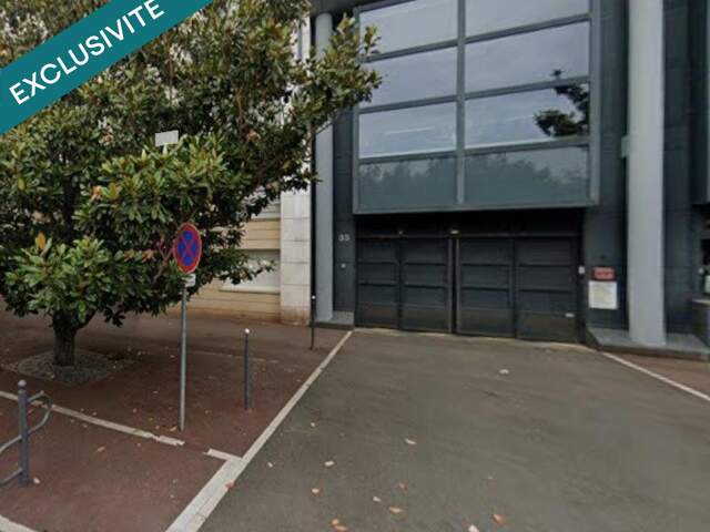 Parking à vendre Mairie d'Issy — photo du bien