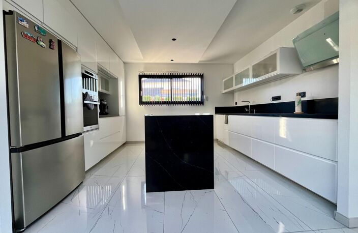 Maison contemporaine de plain-pied 2022 — photo 2