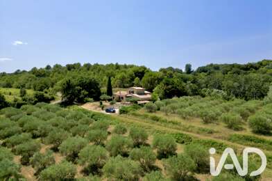 Maison 6 pièces 300000 €