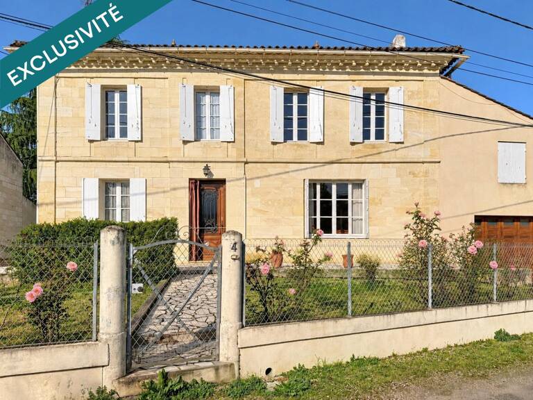 Jolie maison en pierre, pleine de cachet — photo 1