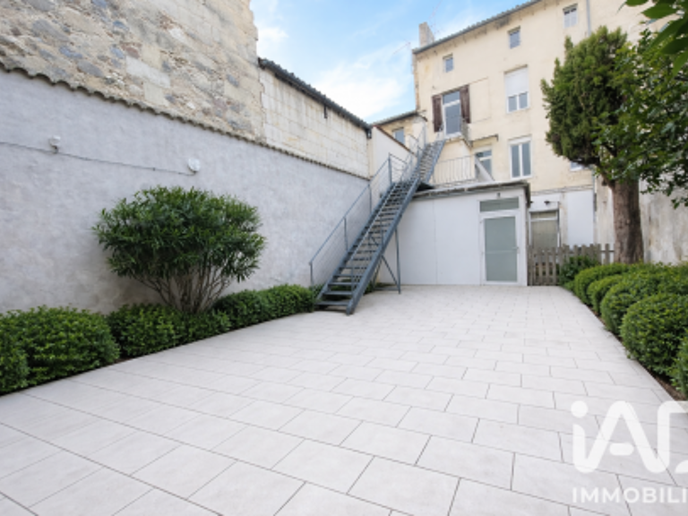 Vente Immeuble 280 m&sup2; — photo 1