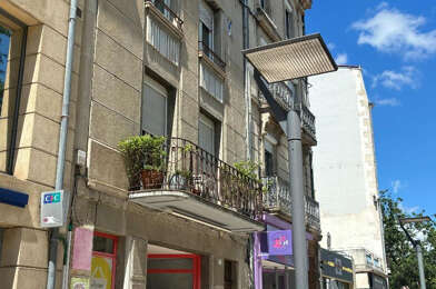 Commerce  1030 €