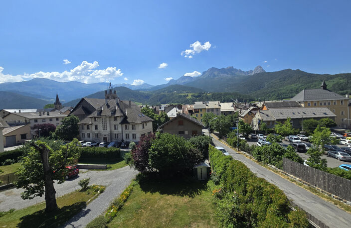 Barcelonnette Centre-Ville   Charme de l'ancien & Confort mo — photo 5