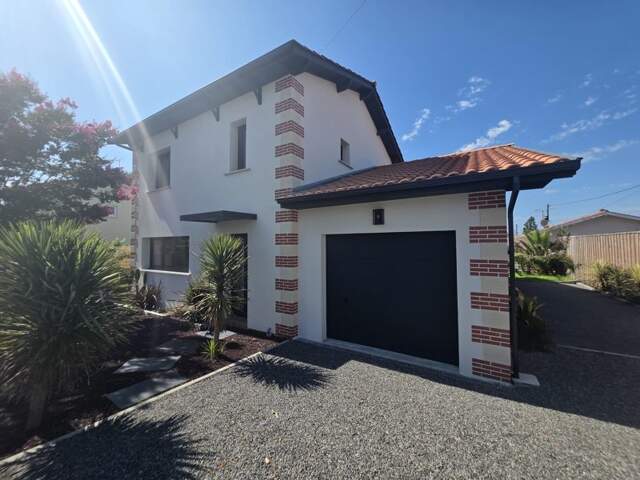 Contemporaine de 5 pièces principales — photo du bien