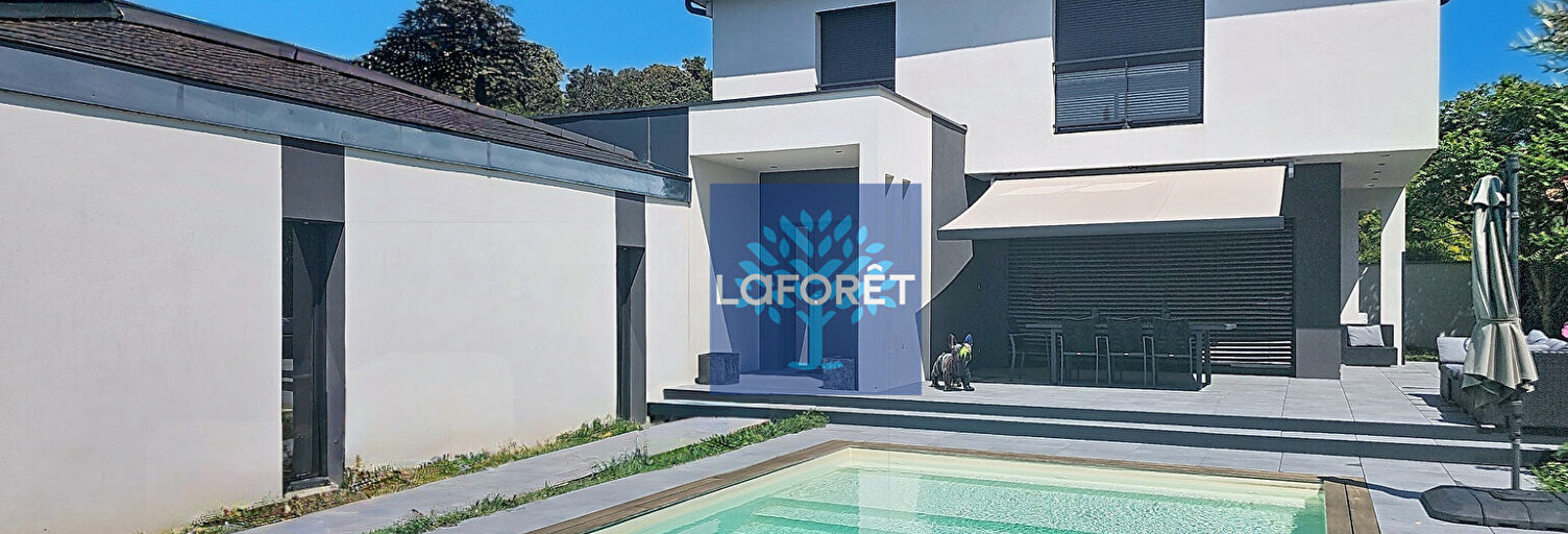 Maison 6 Pièces 200 m² à vendre à Vernaison (69390)