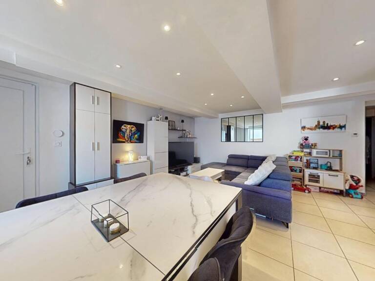 Appartement À Vendre — photo 1