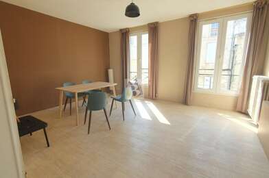 Appartement 3 pièces 850 €