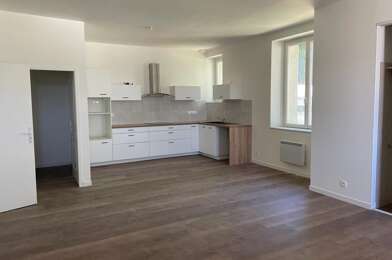Appartement 3 pièces 689 €
