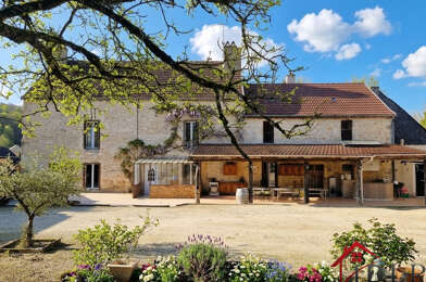 Maison 7 pièces 215000 €